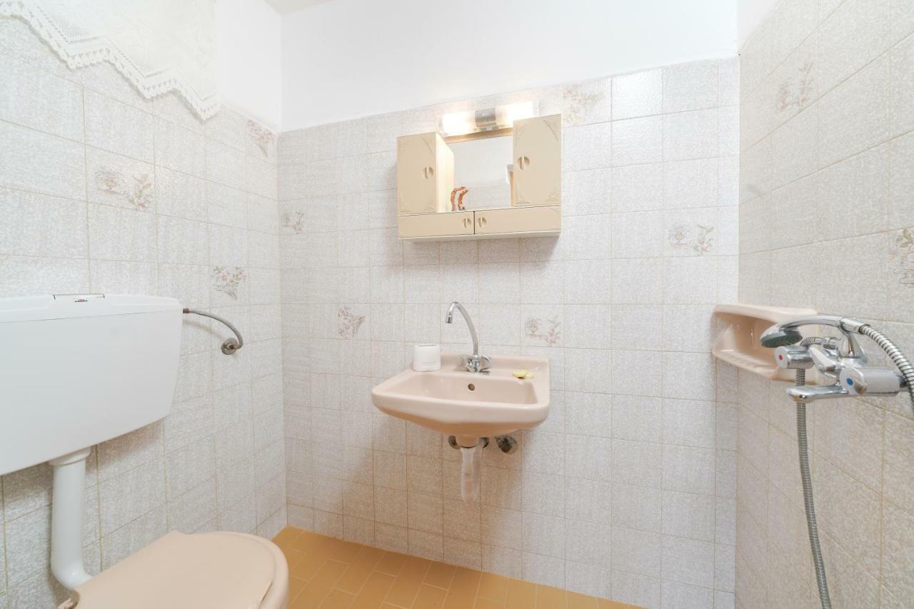 Athanasia Rooms Maries  Exterior photo
