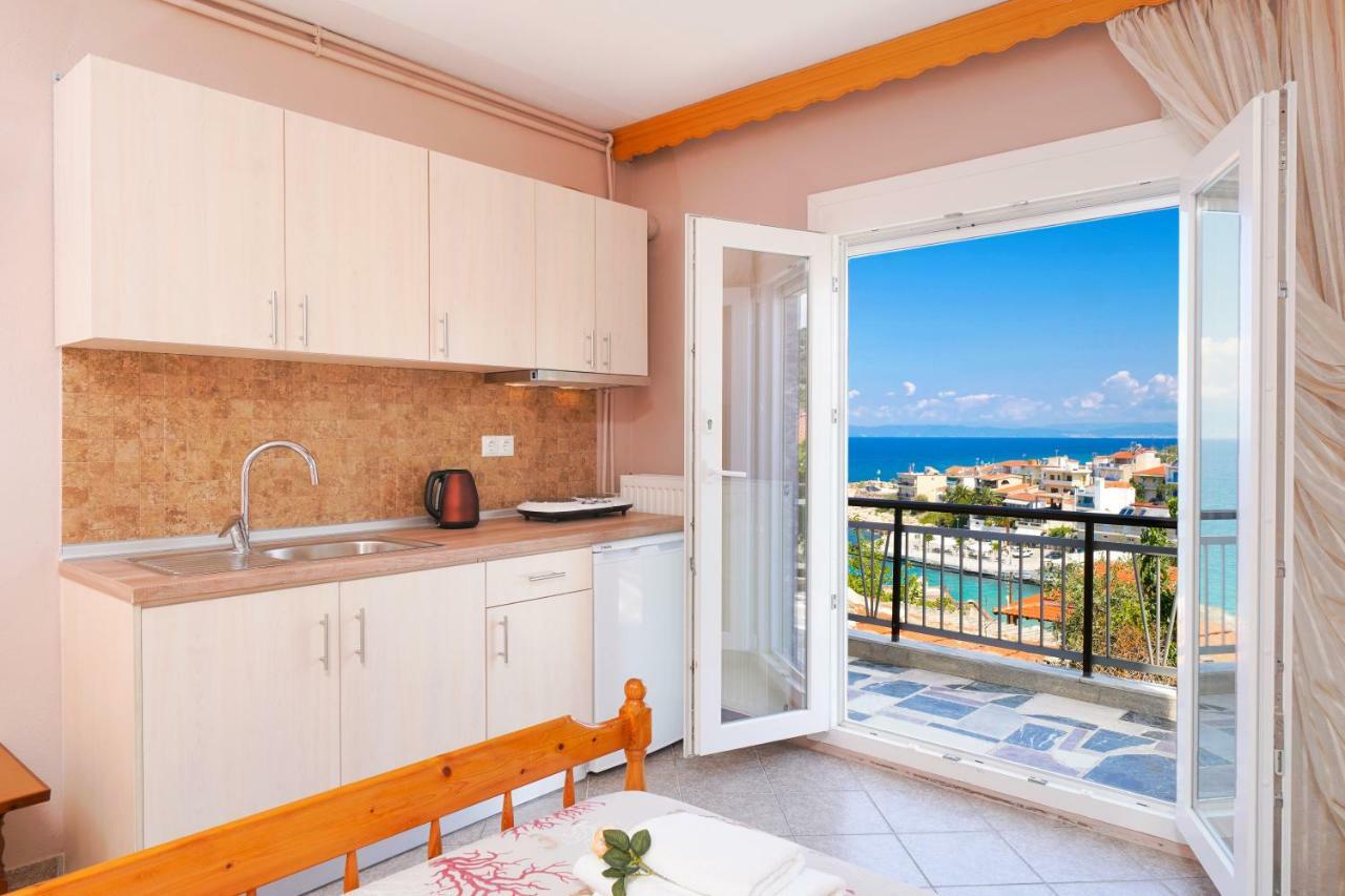 Athanasia Rooms Maries  Exterior photo